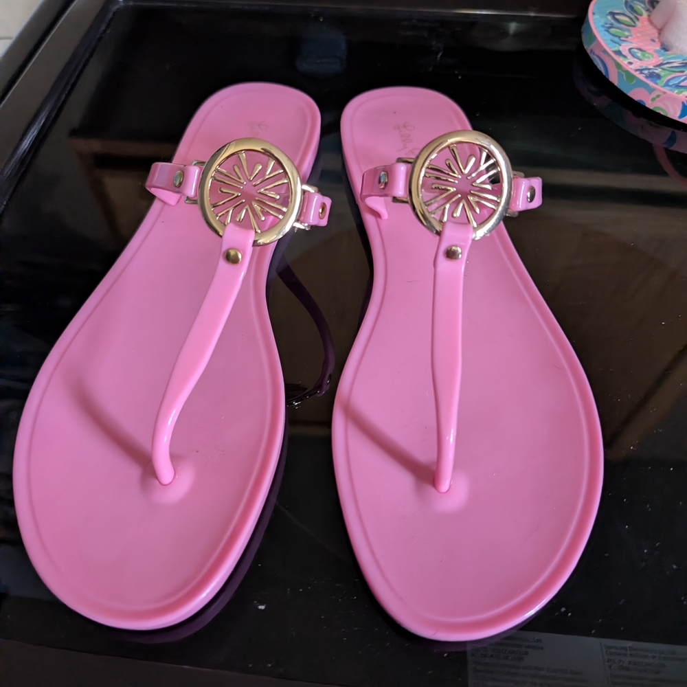 Lilly Pulitzer Pink Sandals with Gold Detail NWOT